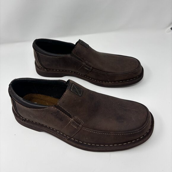 Clarks Men’s Dark Brown Suede Leather Slip-on shoes - Brand-New - Size 9.5